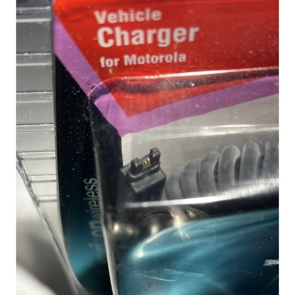 Verizon Wireless Cell Phone 12V Vehicle Car Charger MOTP3KVPC for Motorola Phone
